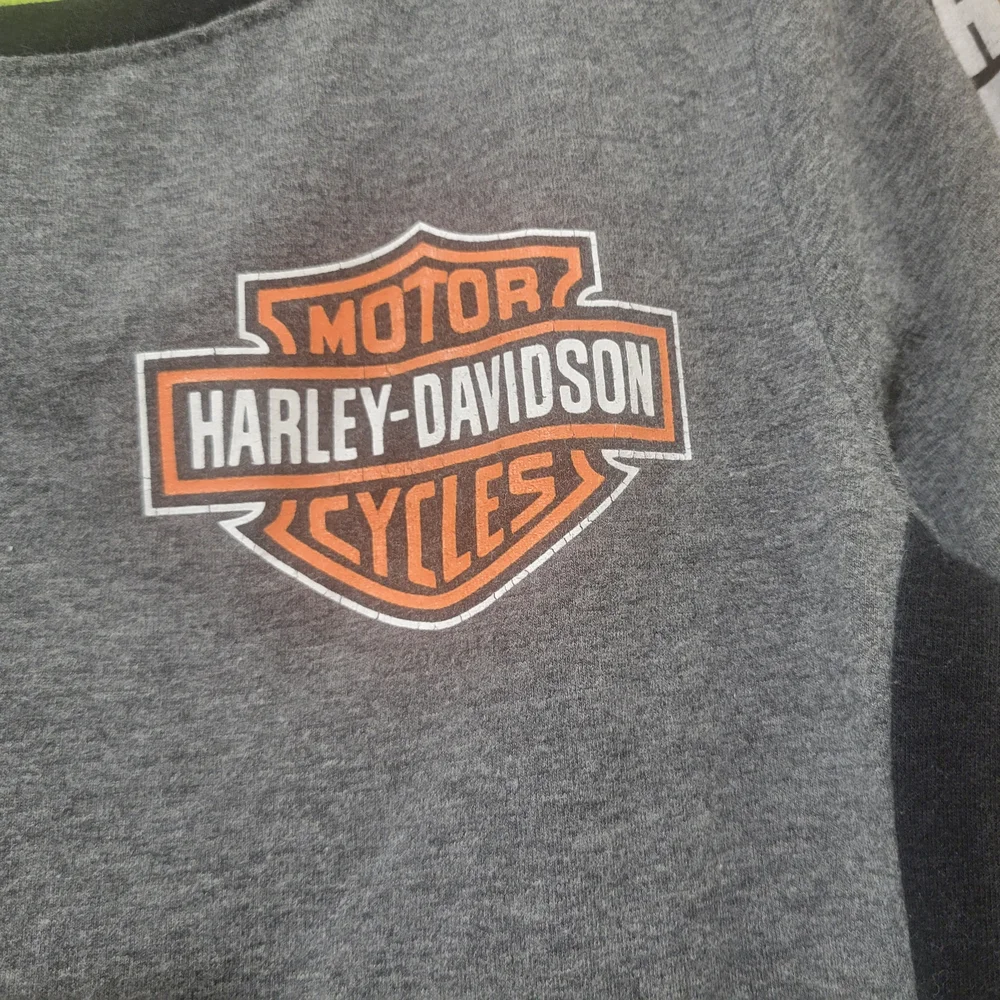 Harley-Davidson Women's Gray Long Sleeve Shirt - Picture 3 of 4